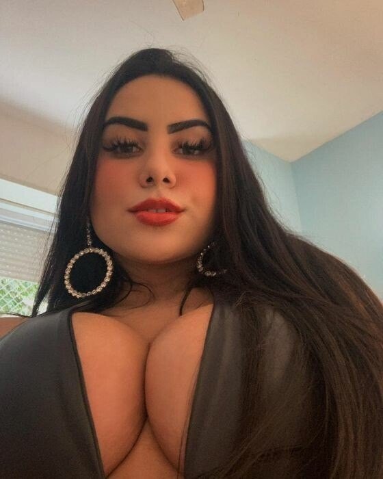 Sexymodelesquecherie Profile image 2