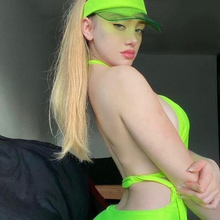 sarabbygxoxo Profile image 7