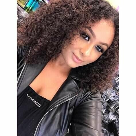explicitparis Profile image 2