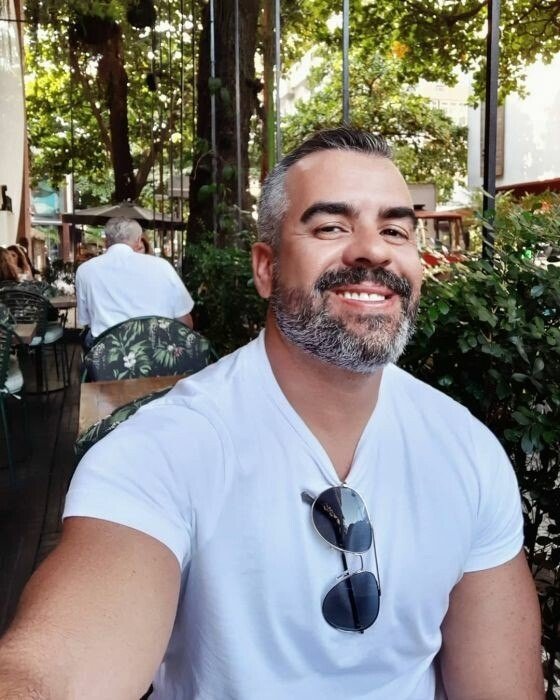 chuckal Profile image 1