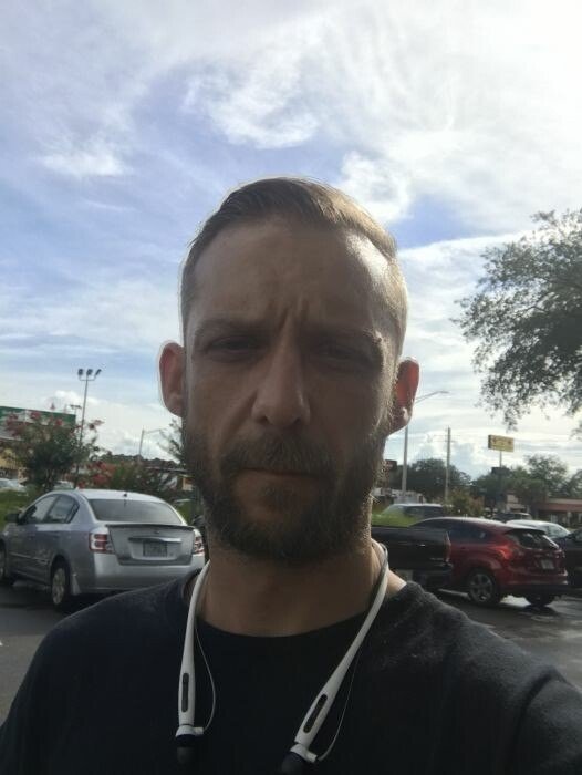 Jakeejakek Profile image 1