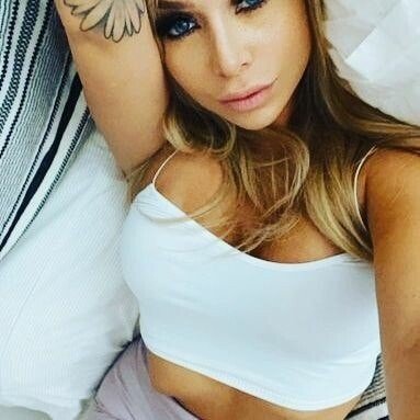 Tanya Renee Profile image 2