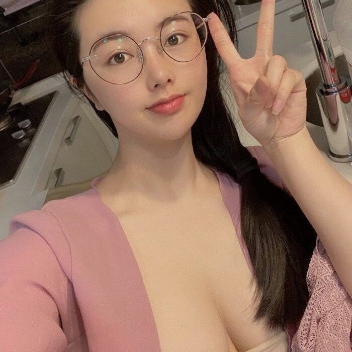 Veebvbyyy Profile image 1